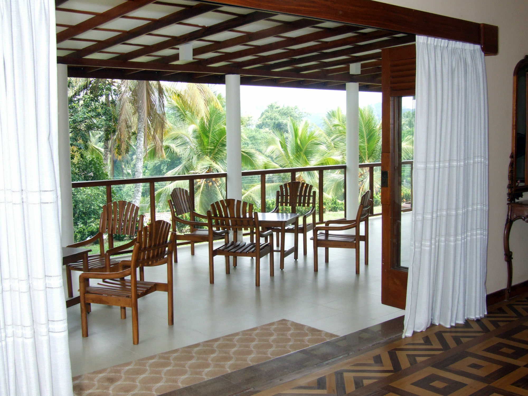 Serene Villa Ratnapura Extérieur photo