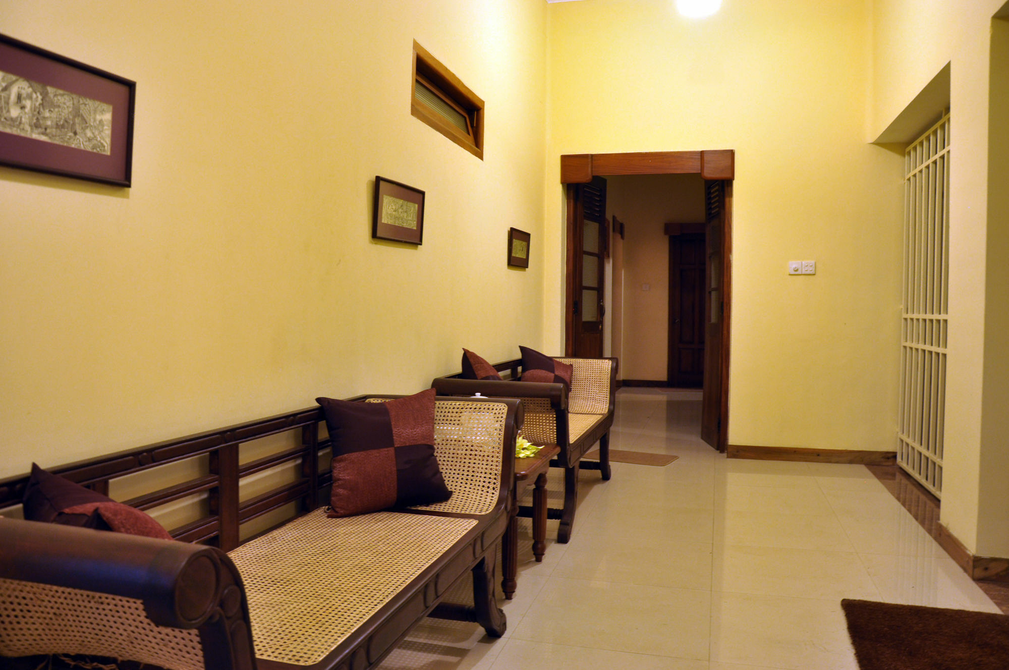 Serene Villa Ratnapura Extérieur photo
