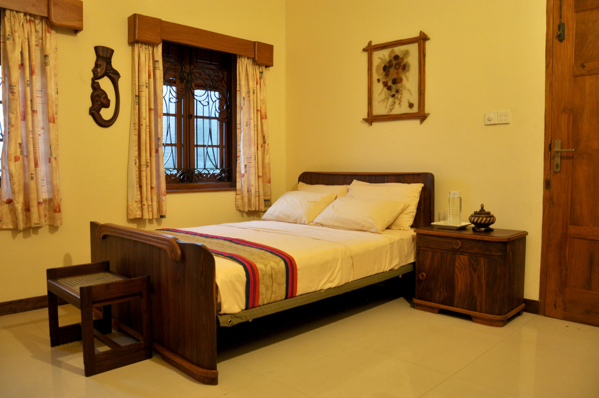 Serene Villa Ratnapura Extérieur photo